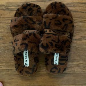 Plush Fabletics Slippers!